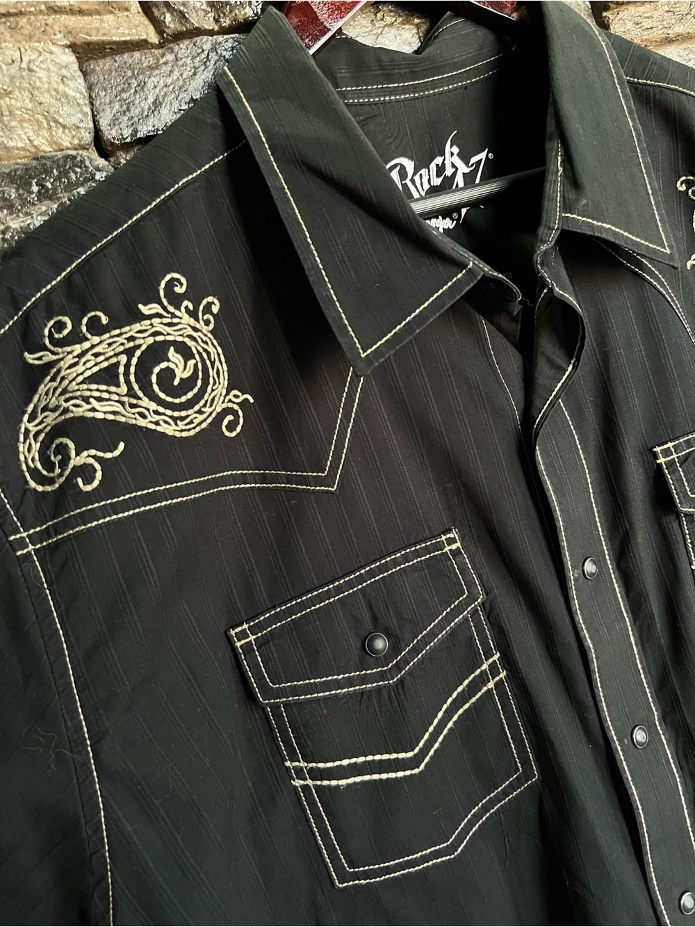 Wrangler Black Long-Sleeve Western Shirt with Cream Embroidery - Picture 8 of 16